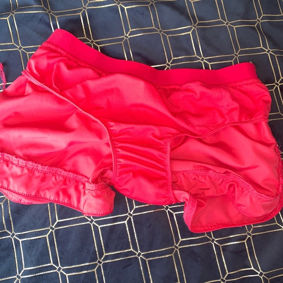 Calvin Klein short - Picture 6 of 7